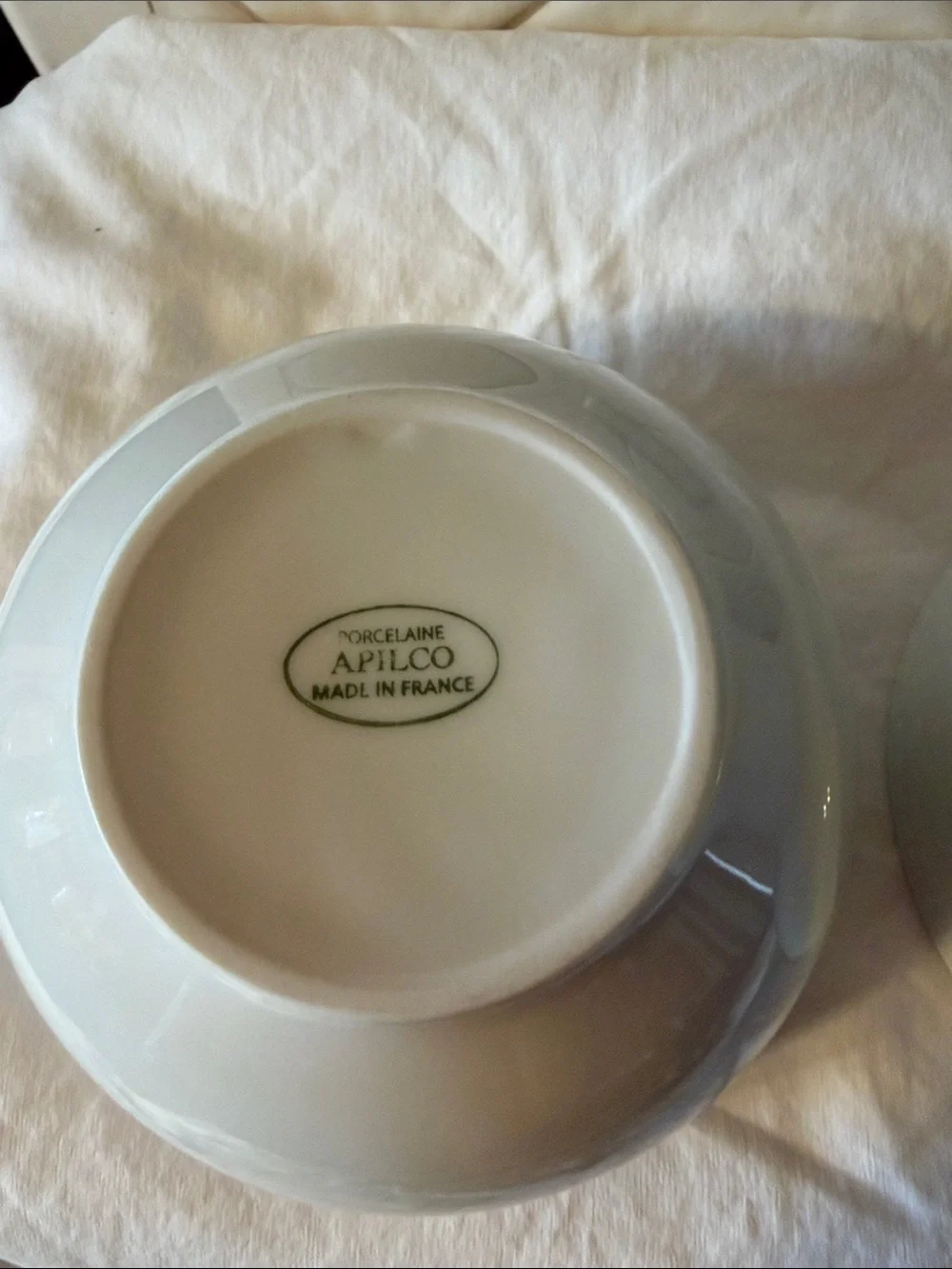 Like new Apilco beaded hemstitch Bowl Porcelain Dinnerware White set of 2 France